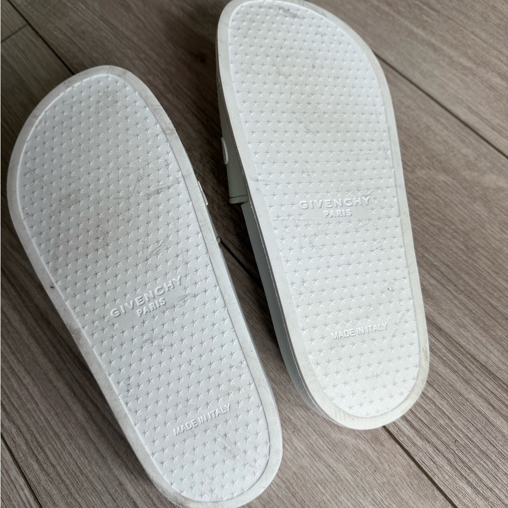 Givenchy Slides - Picture 2 of 2